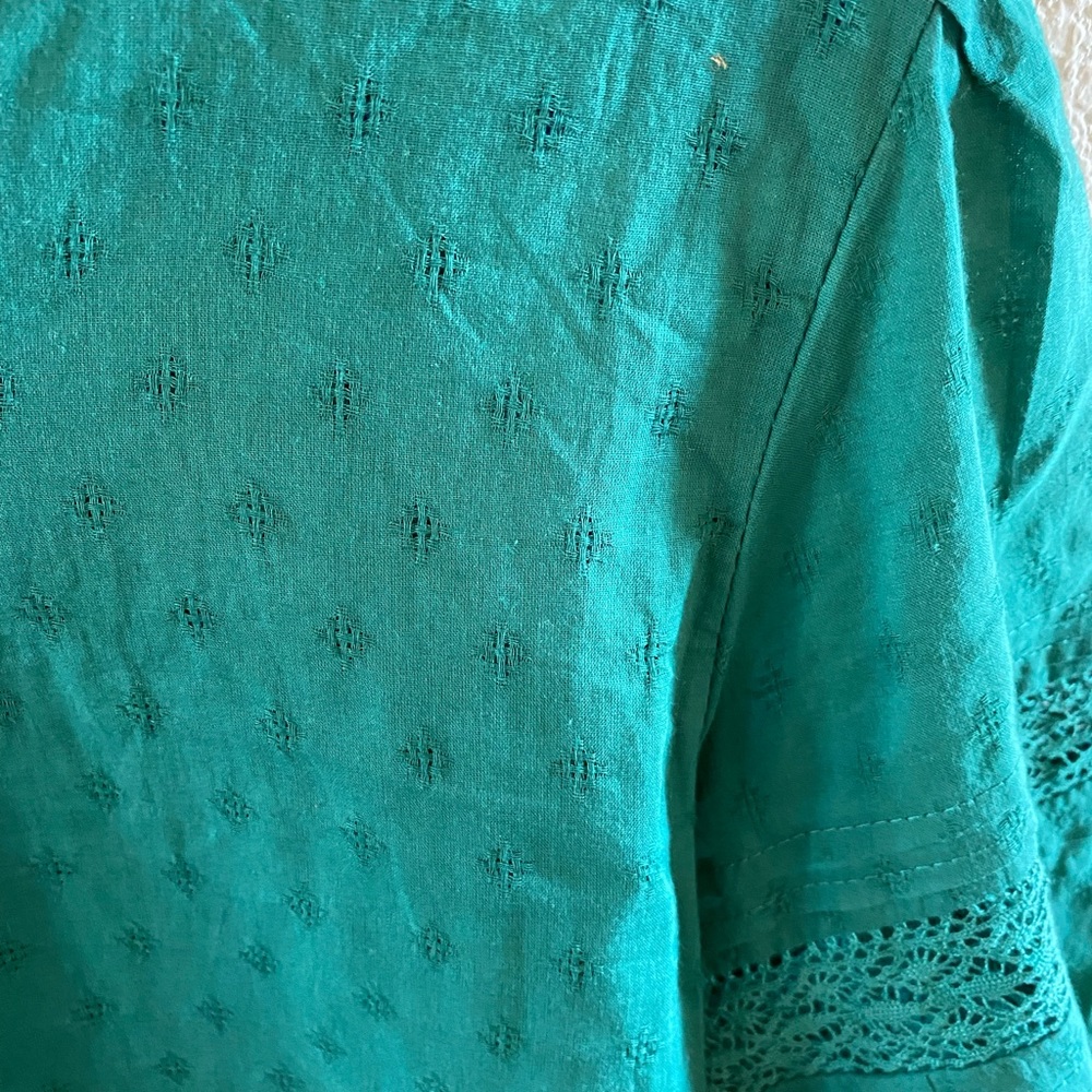 Universal thread blouse - Picture 3 of 3